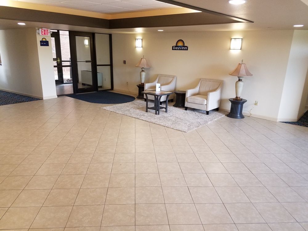 Days Inn By Wyndham Midland Exterior foto